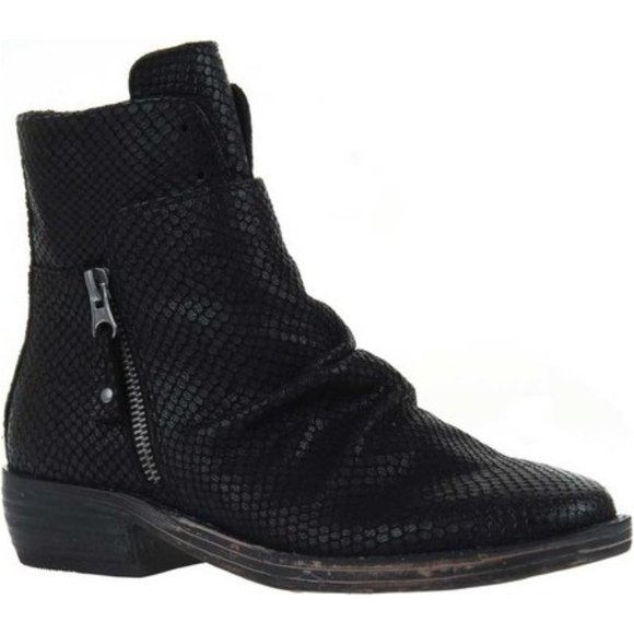 OTBT Shoes - Women's OTBT Yokel Slouch Bootie